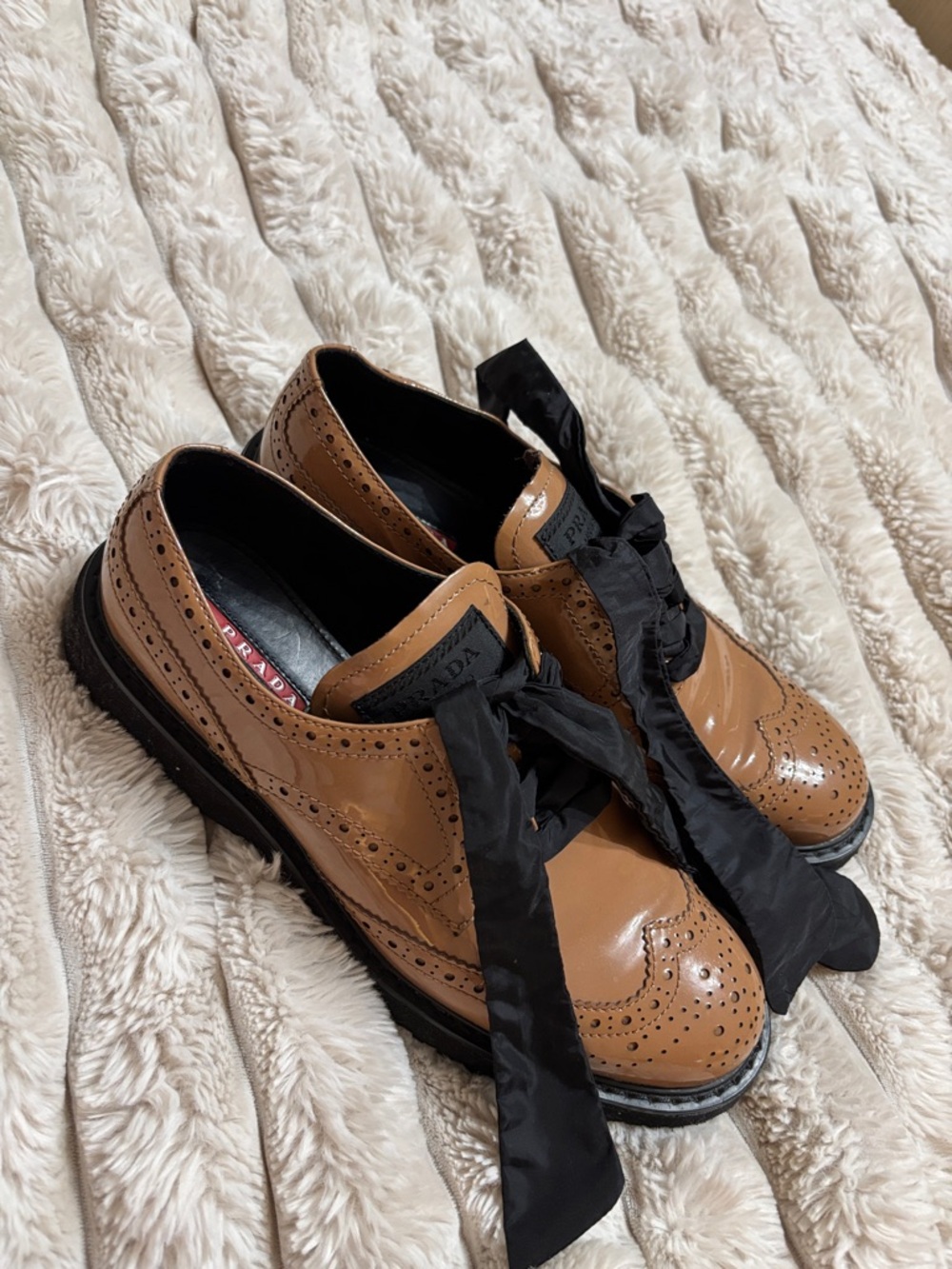 PRADA Patent leather wing tip brogue Platform Sneakers/shoesSz 38 1/2 Orig. $795 - Picture 3 of 7